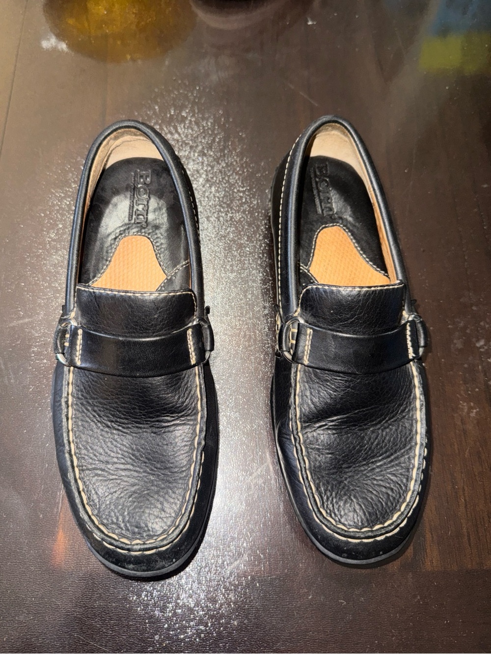 Born Leather Moc Slip On Women’s Driving Loafers Size 6M Black Contrast Stitch